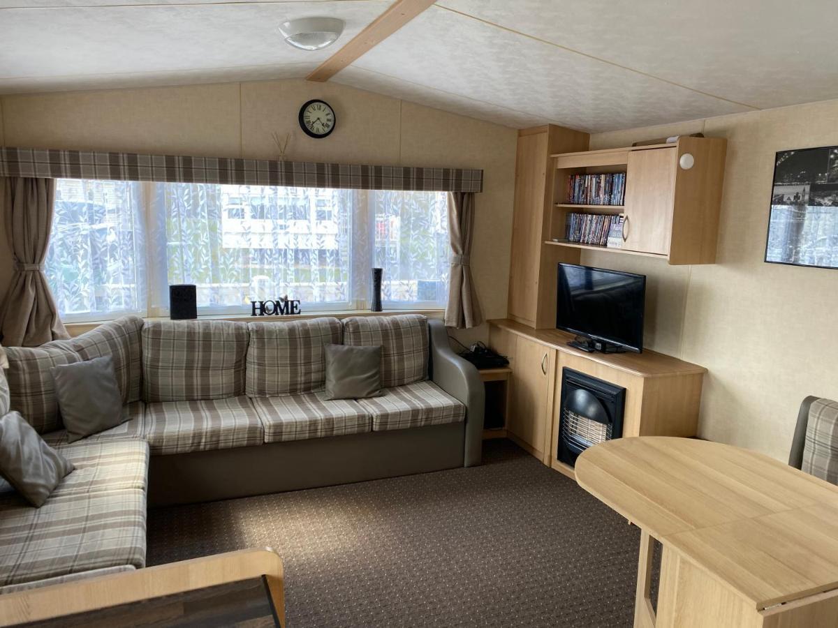 3 Bedroom 8 Berth Standard Basic Caravans With Hot Tub,Mountain Bikes Tattershall Eksteriør bilde