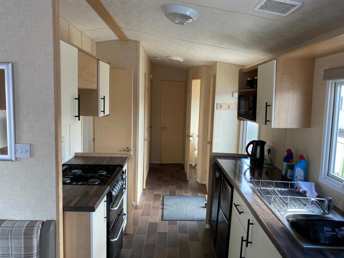 3 Bedroom 8 Berth Standard Basic Caravans With Hot Tub,Mountain Bikes Tattershall Eksteriør bilde