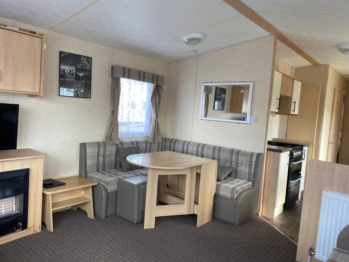 3 Bedroom 8 Berth Standard Basic Caravans With Hot Tub,Mountain Bikes Tattershall Eksteriør bilde